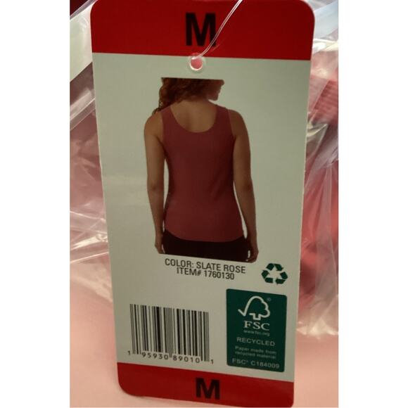 32 Degrees Cool Women’s  Rose Soft Ribbed Fabric with Built-In-Bra Top Medium - Picture 2 of 4